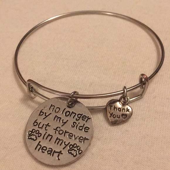 Jewelry - ❤️ “FOREVER IN MY HEART” SILVER-TONE BRACELET